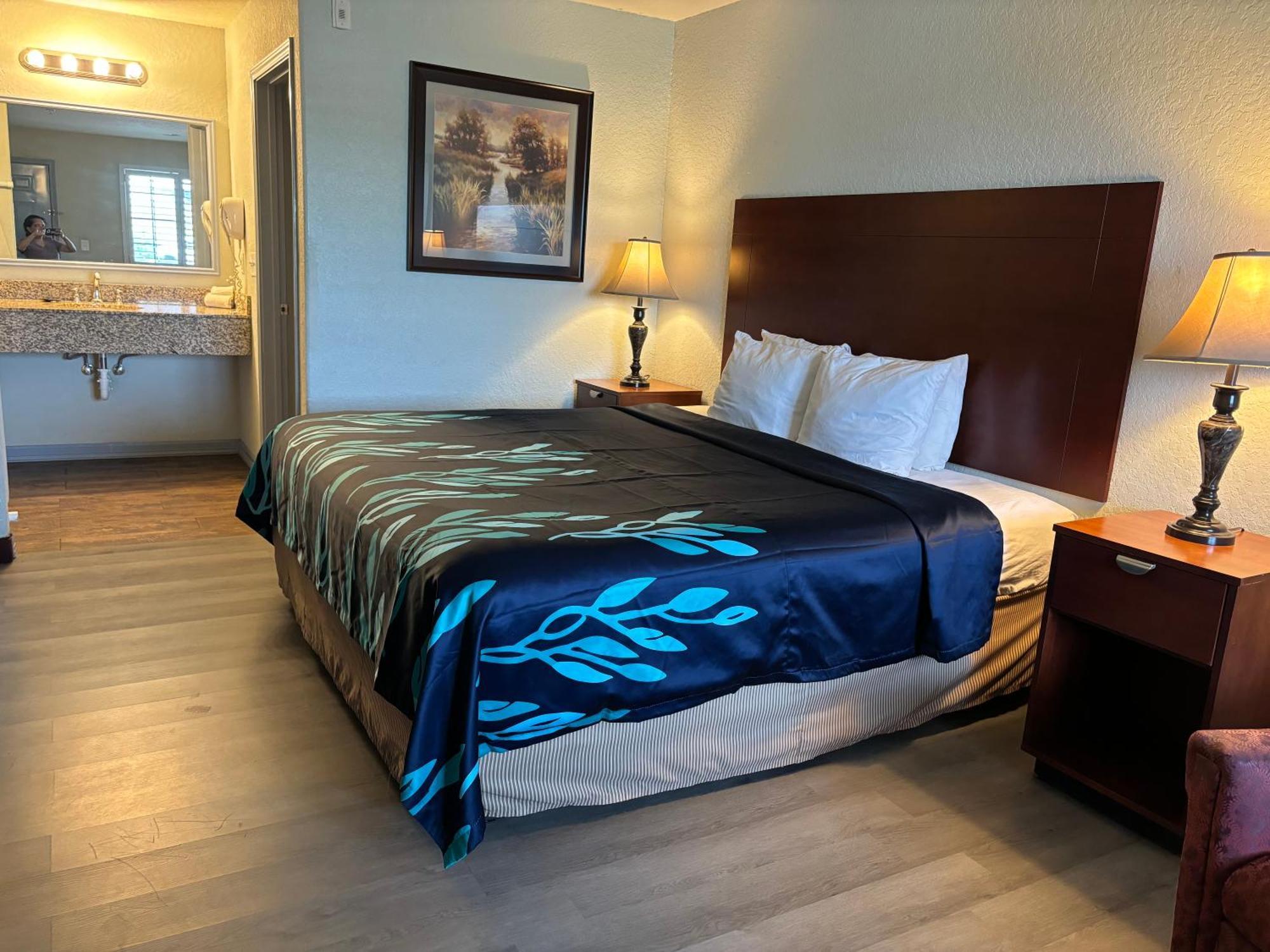 Hotel Bien Venido Pearsall Extérieur photo